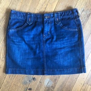 NWOT Old Navy Denim Skirt, size 6